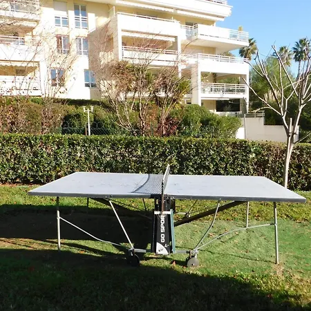Apartman Lovely One Bedroom Baie Des Combes Parking Swimming Pool