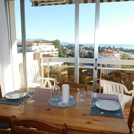 Lovely One Bedroom Baie Des Combes Parking Swimming Pool Antibes