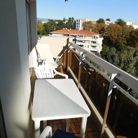 Lovely One Bedroom Baie Des Combes Parking Swimming Pool *