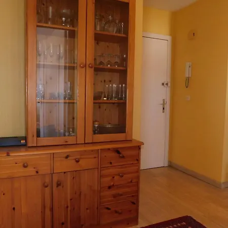 Lovely One Bedroom Baie Des Combes Parking Swimming Pool Apartamento Antibes